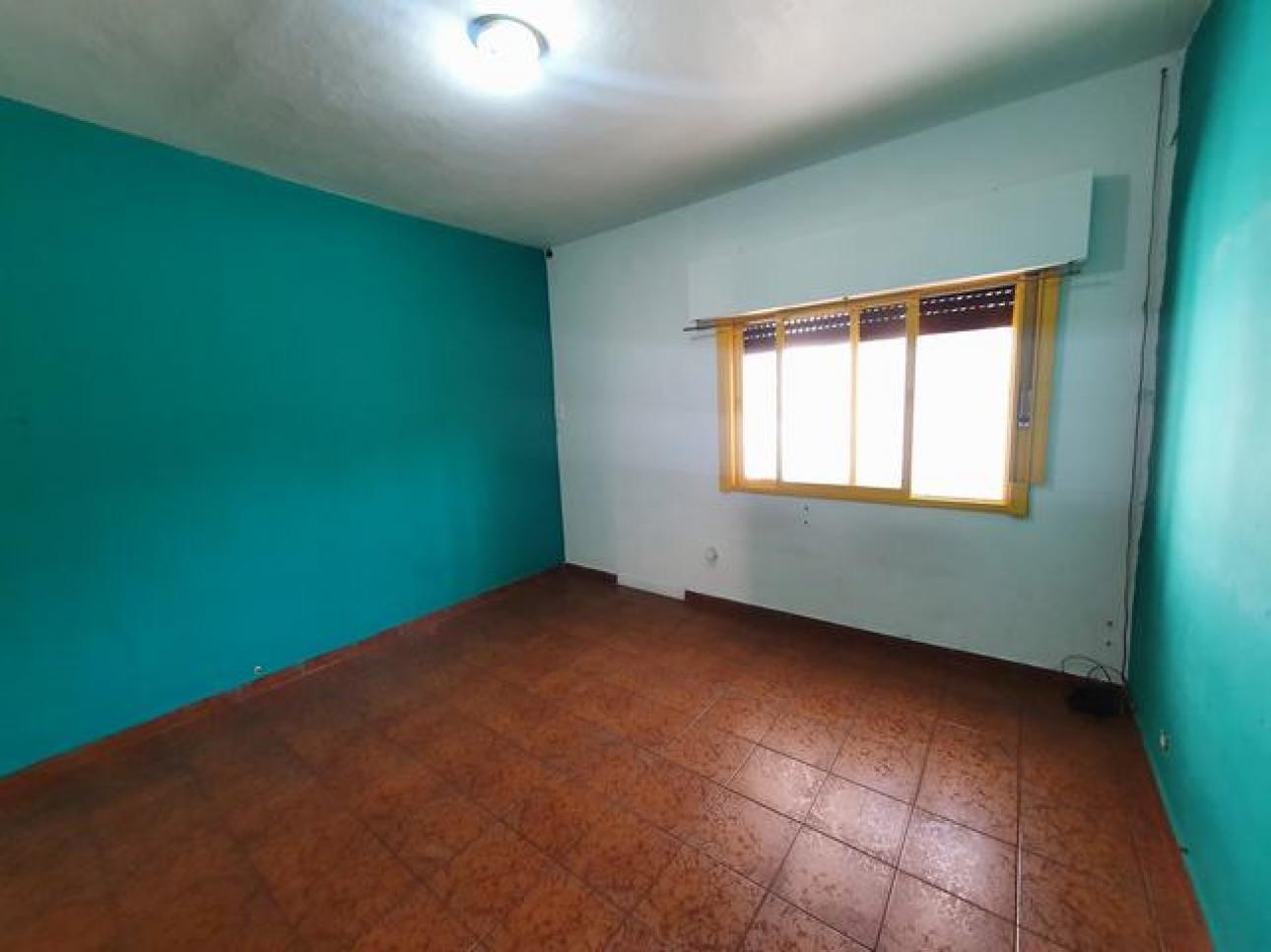 DEPARTAMENTO 2 AMB AMPLIO EN PH FRENTE  VILLA BOSCH S/EXP