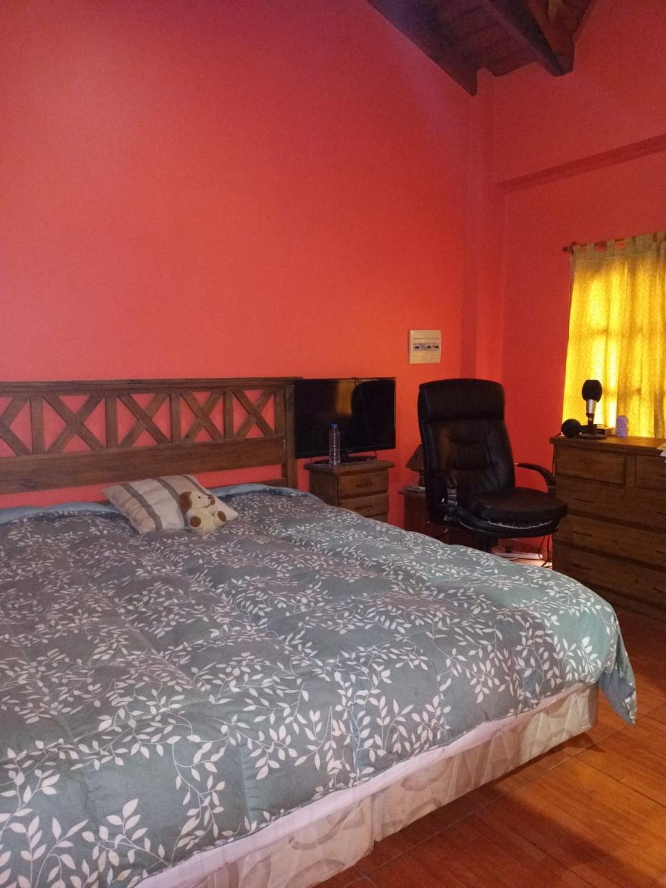 Casa con Galpon
