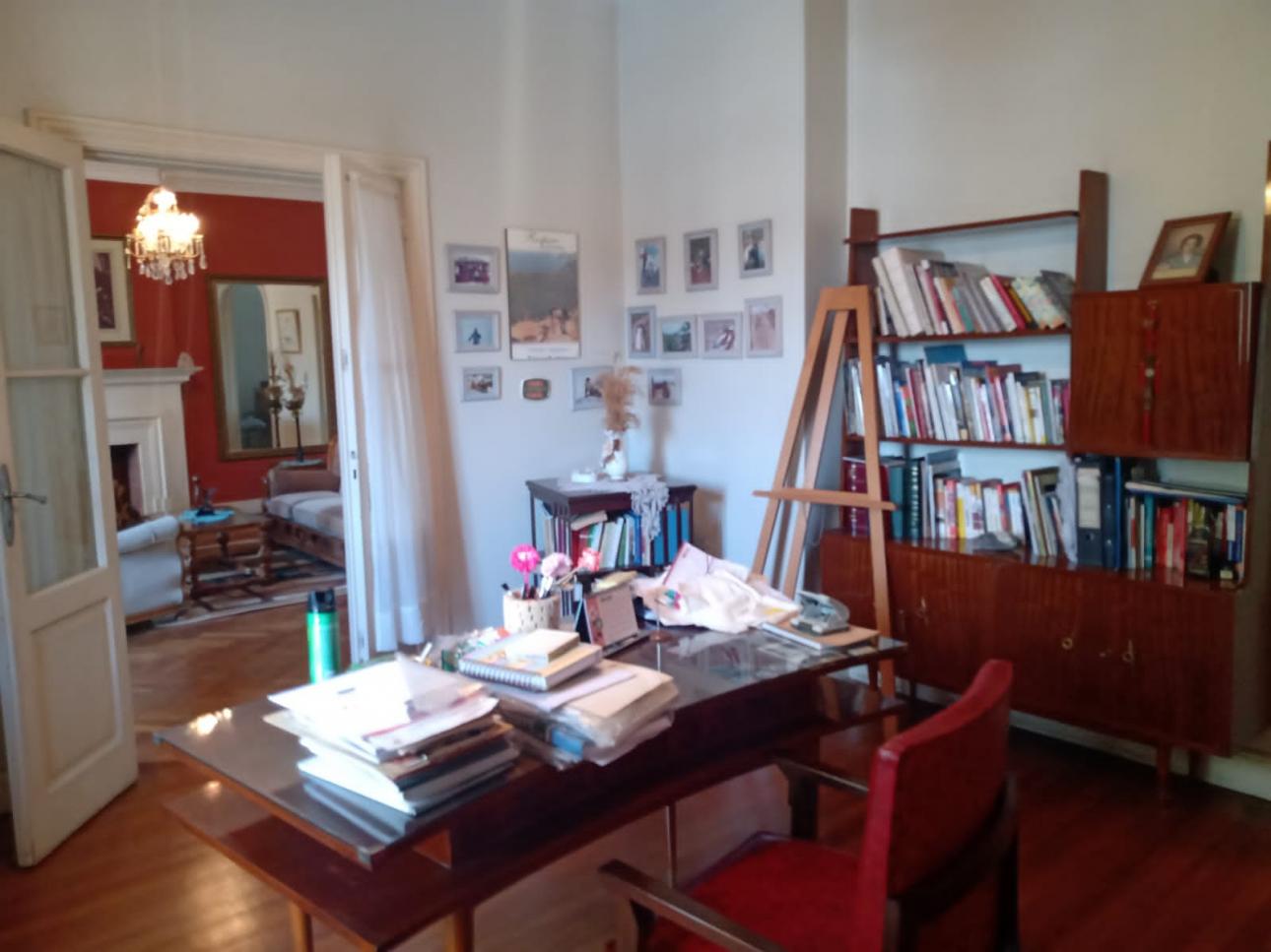 VENTA DE DEPARTAMENTO EN BARRIO CENTRO (Código: 335)