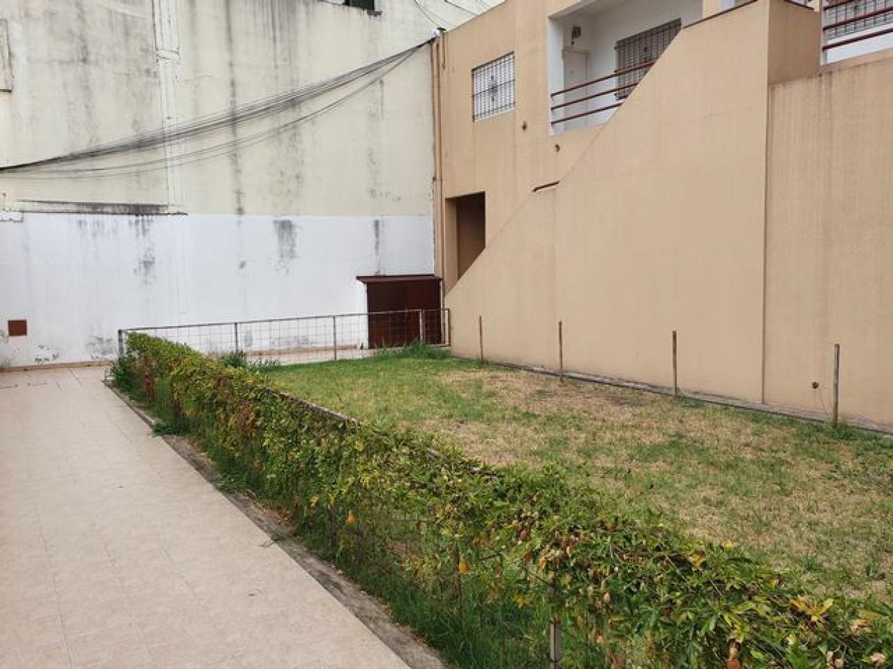 DEPARTAMENTO 2 AMB C/PATIO VILLA BOSCH sin expensas