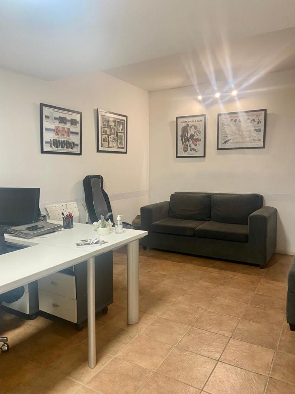 Venta - Departamento Ideal Para Empresas!