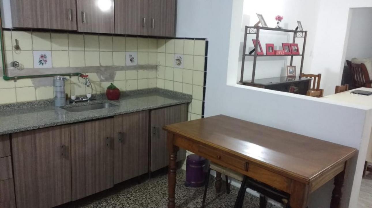 Casa en San Martin con Fondo y Cochera