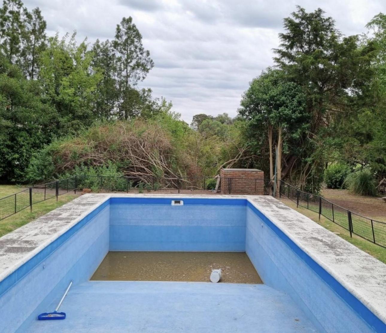 Golfers Club Pilar, Excelente Casa 6 Amb. con piscina