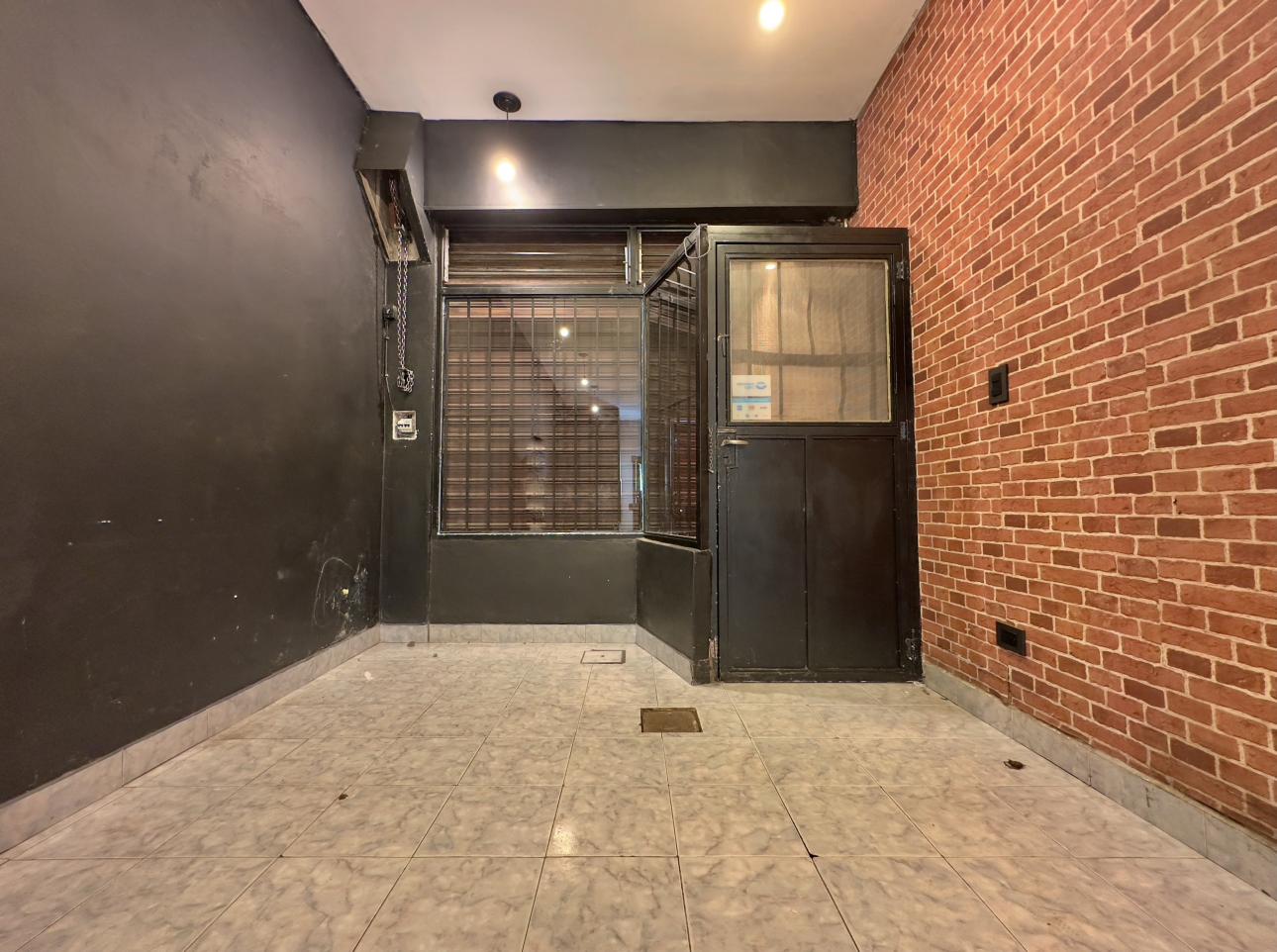 Local comercial de 30 metros