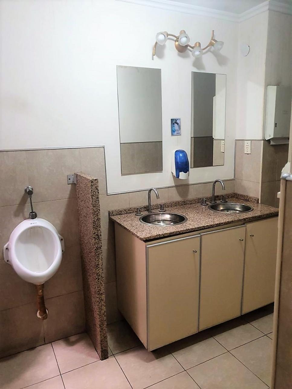 EXCELENTES OFICINAS DE 636 M2 SOBRE AVENIDA 9 DE JULIO
