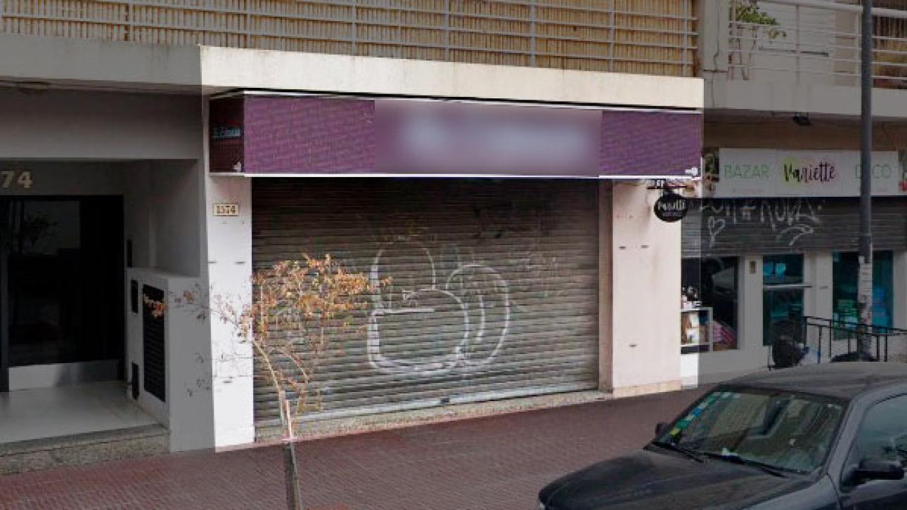 LOCAL EN EXCELENTE ZONA COMERCIAL