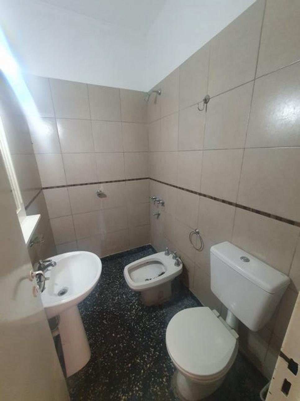 DEPARTAMENTO 2 AMB CON PATIO PLANTA BAJA VILLA BOSCH