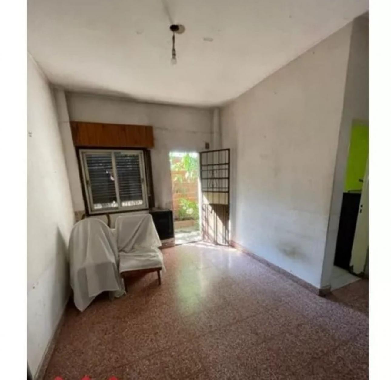 CASA 4 AMB.  CON LOCAL