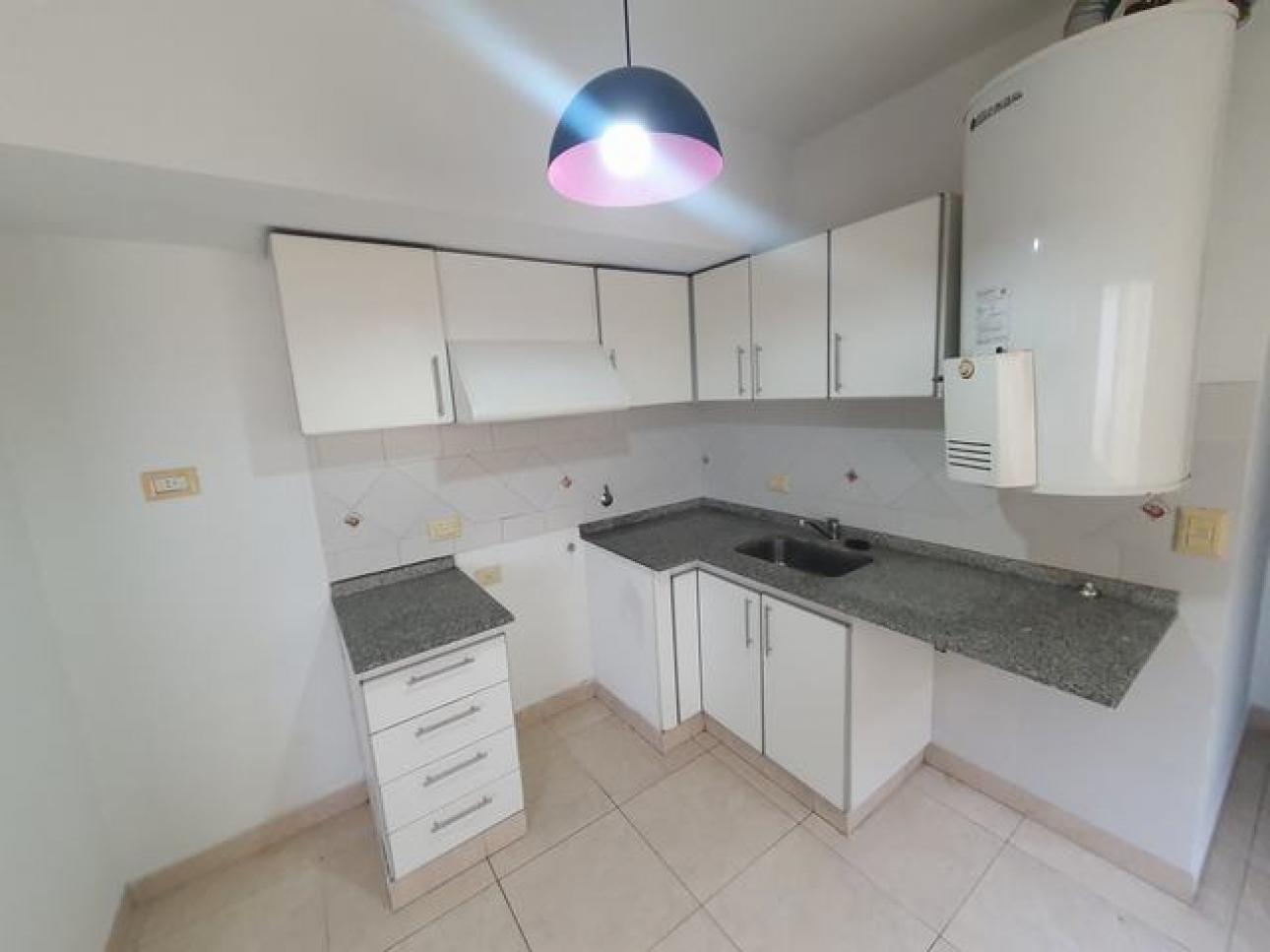DEPARTAMENTO 2 AMBIENTES CON BALCON EN ALQUILER CORONADO