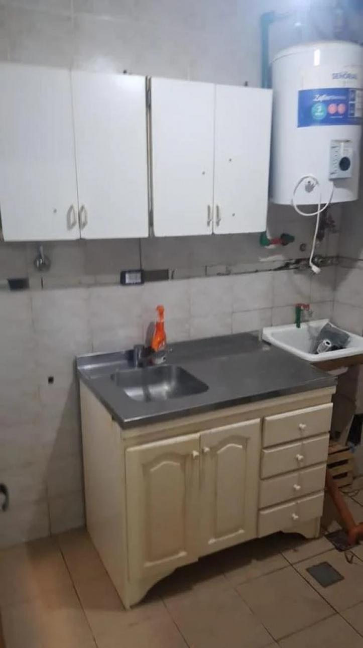 BALVANERA,/ PH/-.2 AMB(USO COMERCIAL,)BUEN ESTADO UBICACION