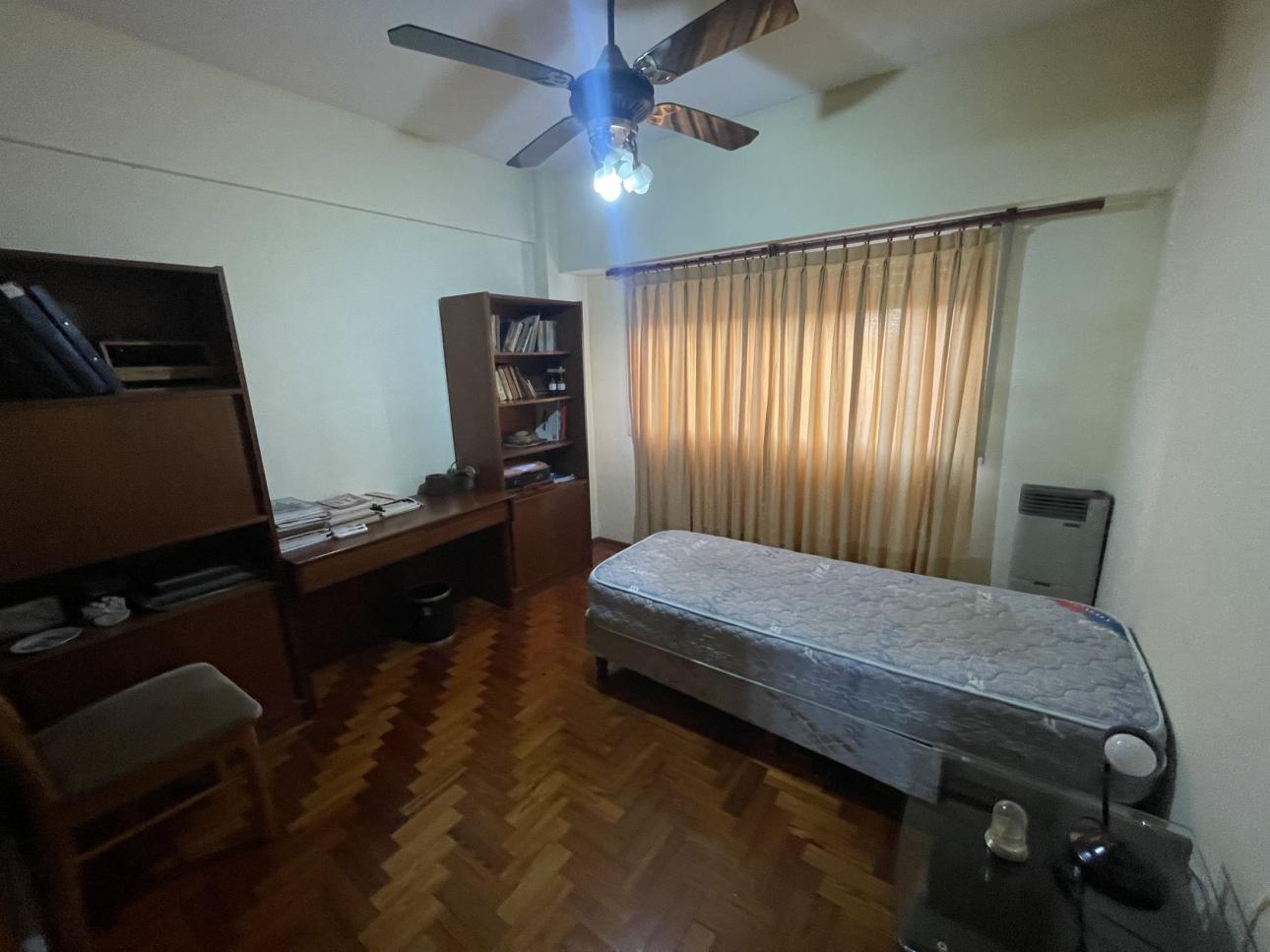 VENTA EXCELENTE AMPLIO DEPTO 3 AMBIENTES