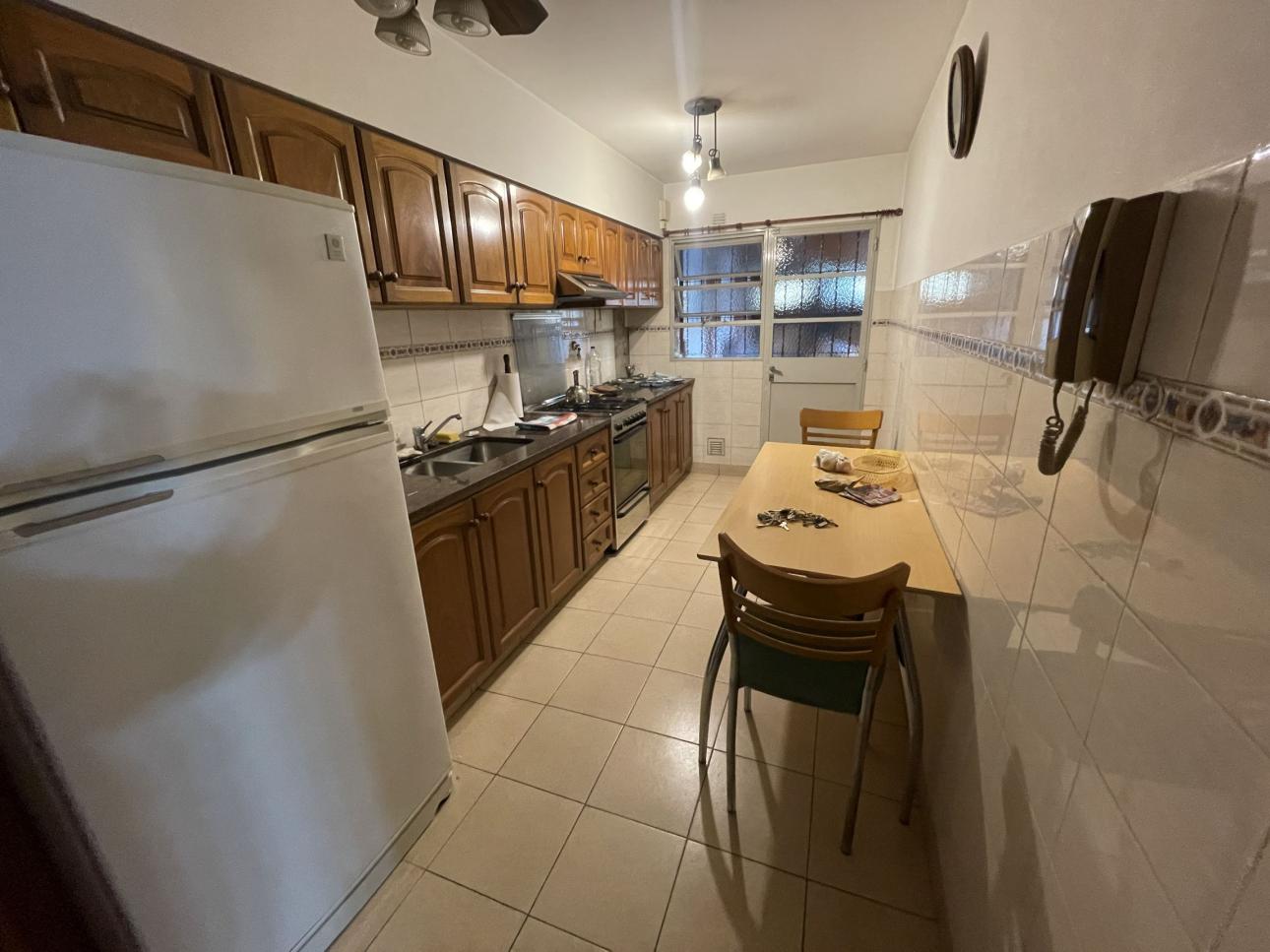 VENTA EXCELENTE AMPLIO DEPTO 3 AMBIENTES