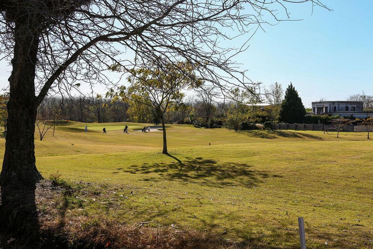 TERRENO EN ESTANCIAS DEL PILAR