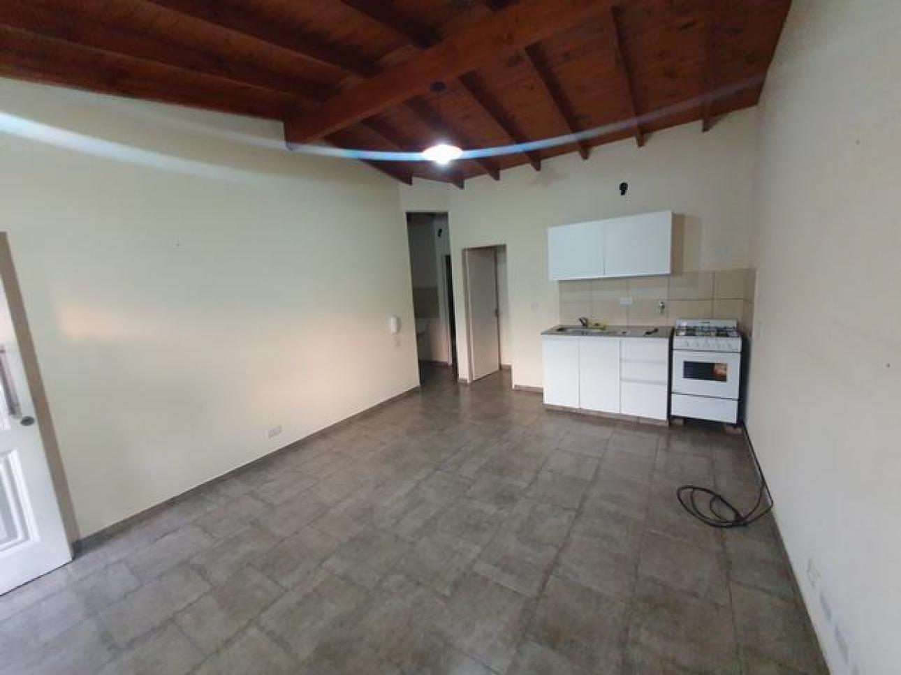 DEPARTAMENTO 2 AMB CON BALCON  LOMA HERMOSA