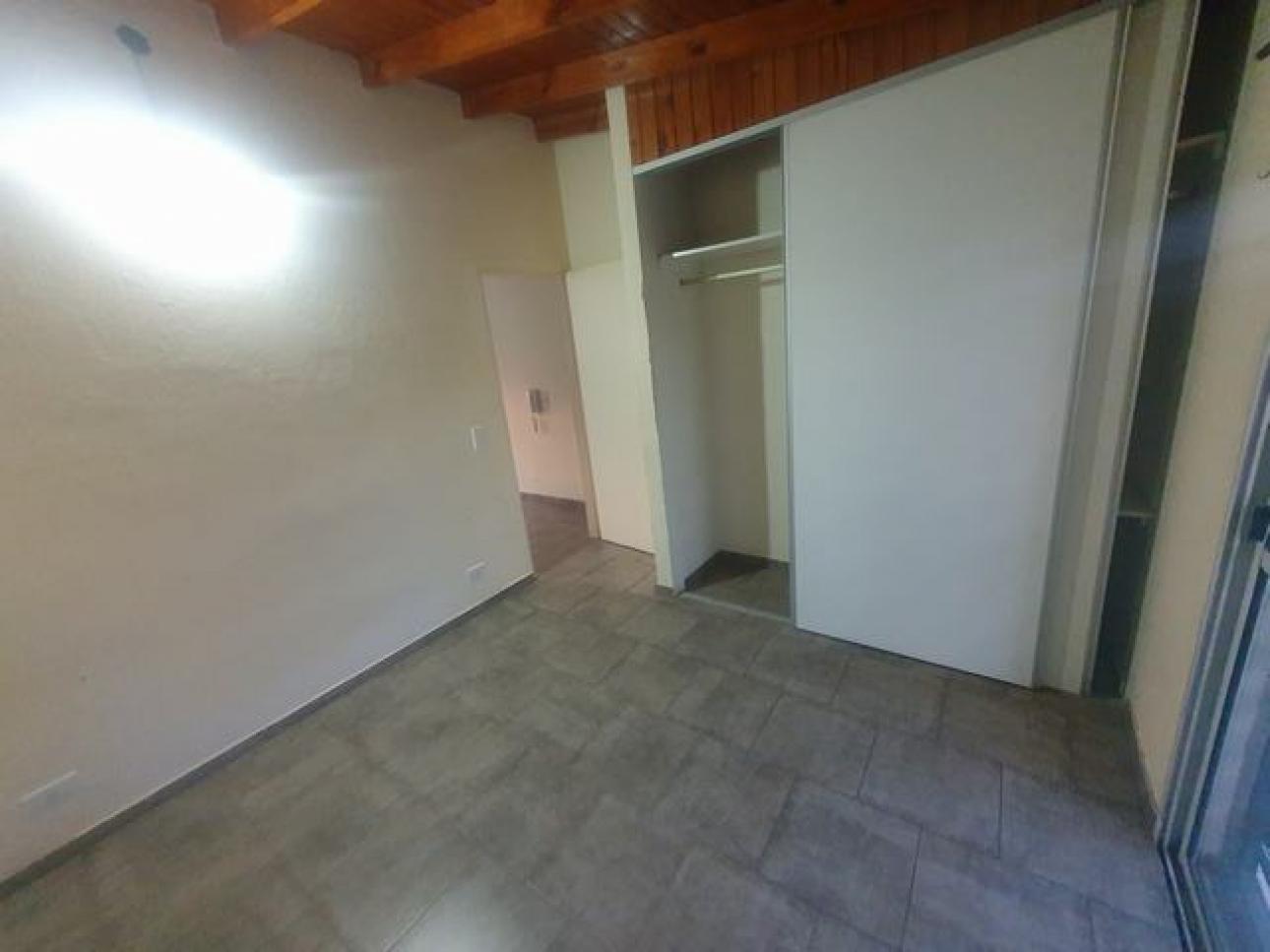 DEPARTAMENTO 2 AMB CON BALCON  LOMA HERMOSA