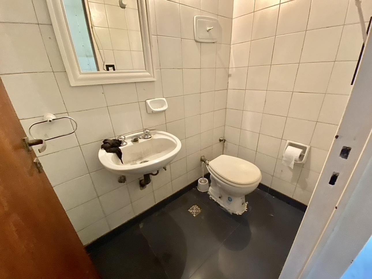 Local comercial de 25 metros