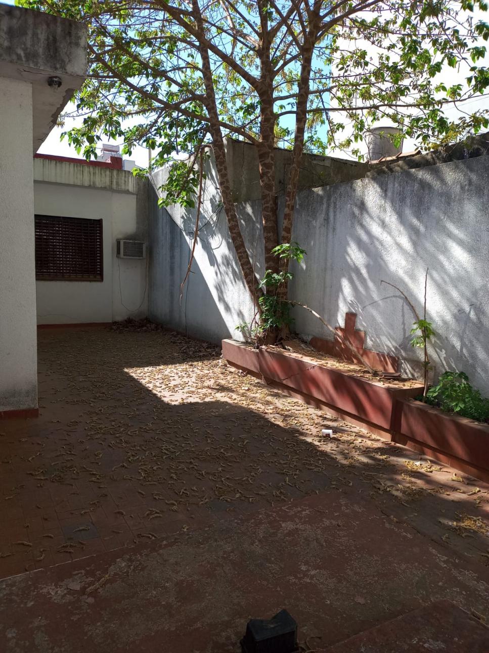 Casa comercial