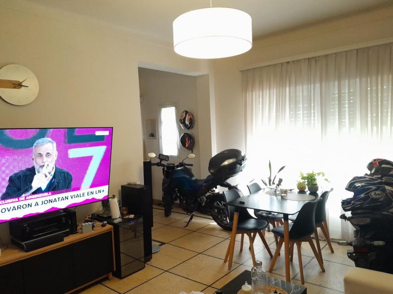 Chalet 3 amb., hermoso fondo, Hurlingham, Parque Jhonston