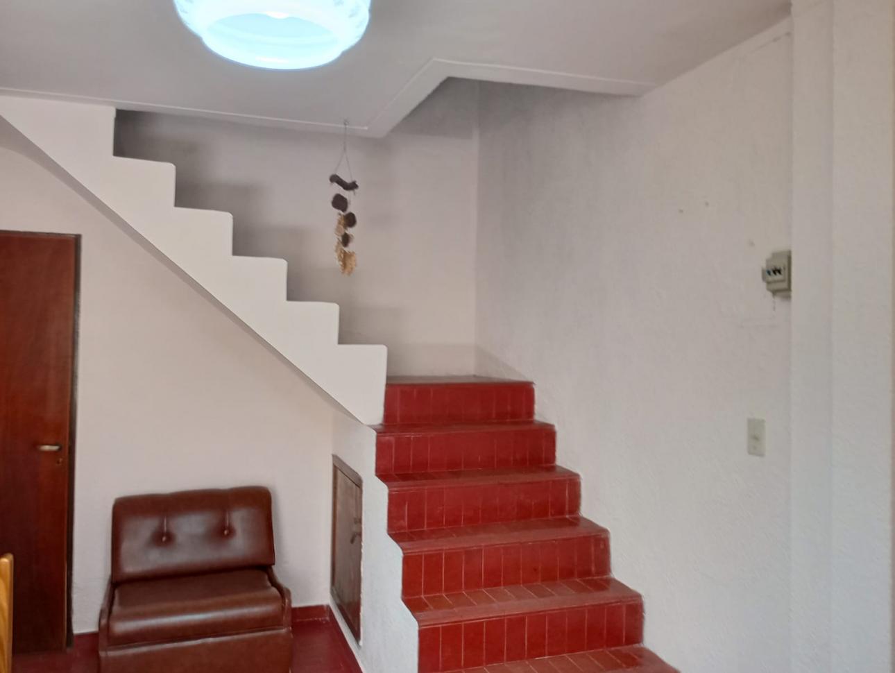 MUY BUEN DUPLEX A 4 CUADRAS DEL MAR