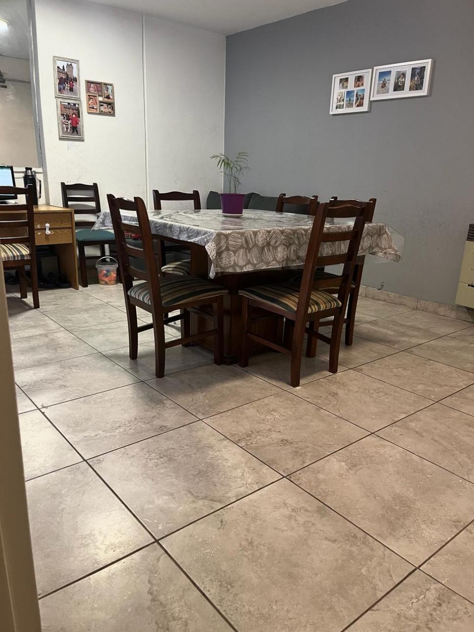 Departamento de 2 Dormitorio con patio en Chacabuco al 200