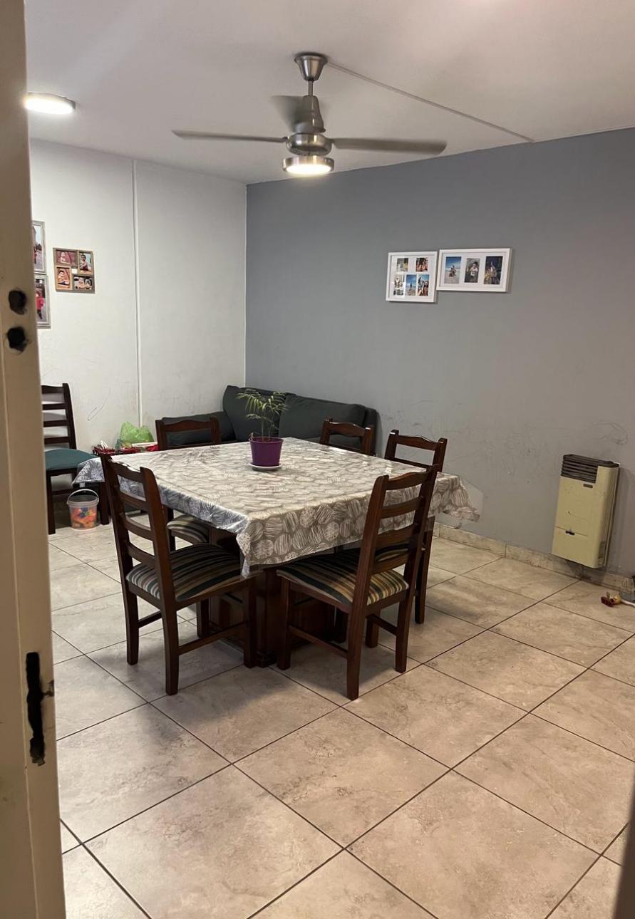 Departamento de 2 Dormitorio con patio en Chacabuco al 200
