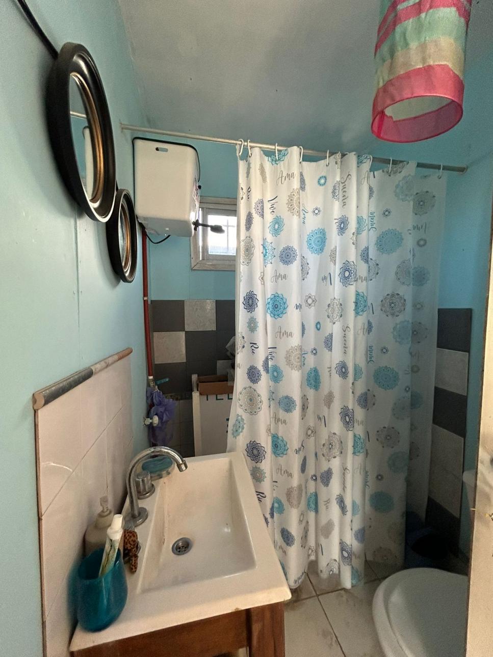 VENTA - CASA EN BARRIO SAN JUAN BAUTISTA