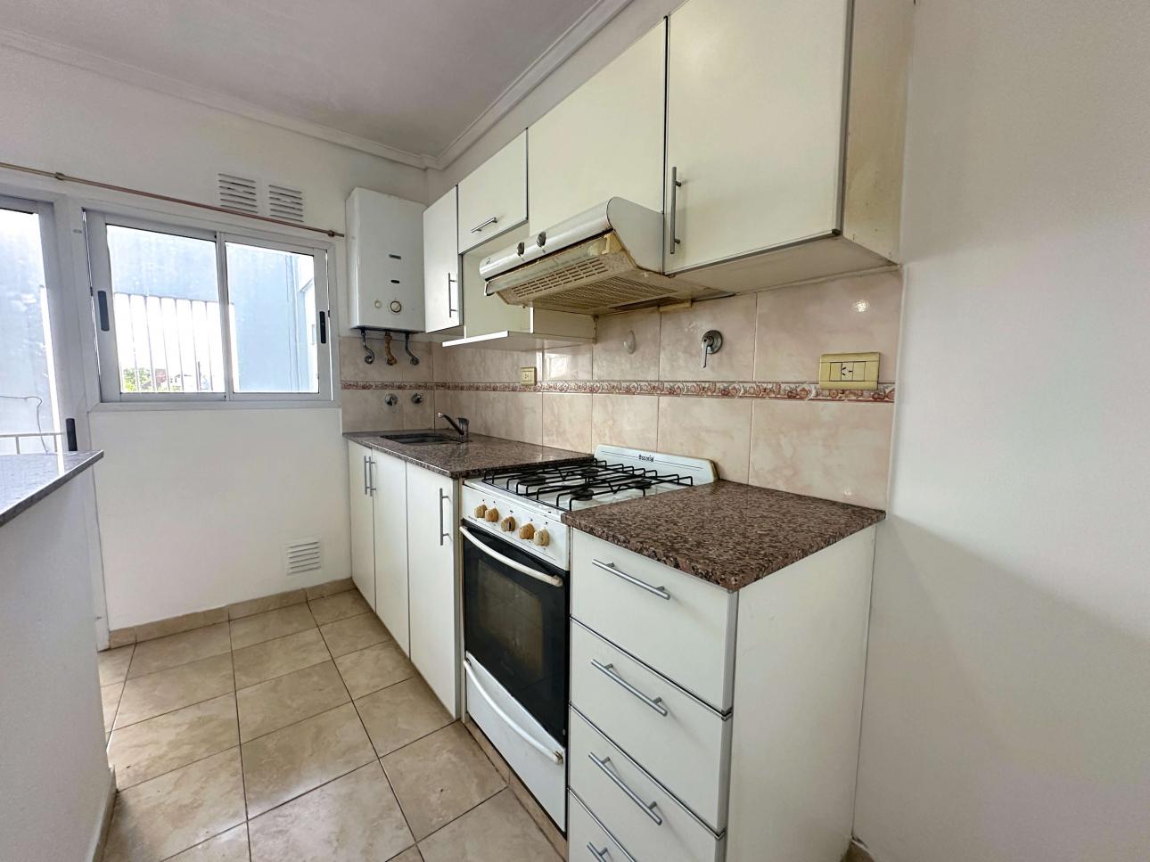 Departamento de 2 ambientes con balcon
