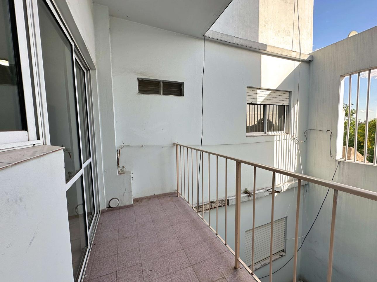 Departamento de 2 ambientes con balcon
