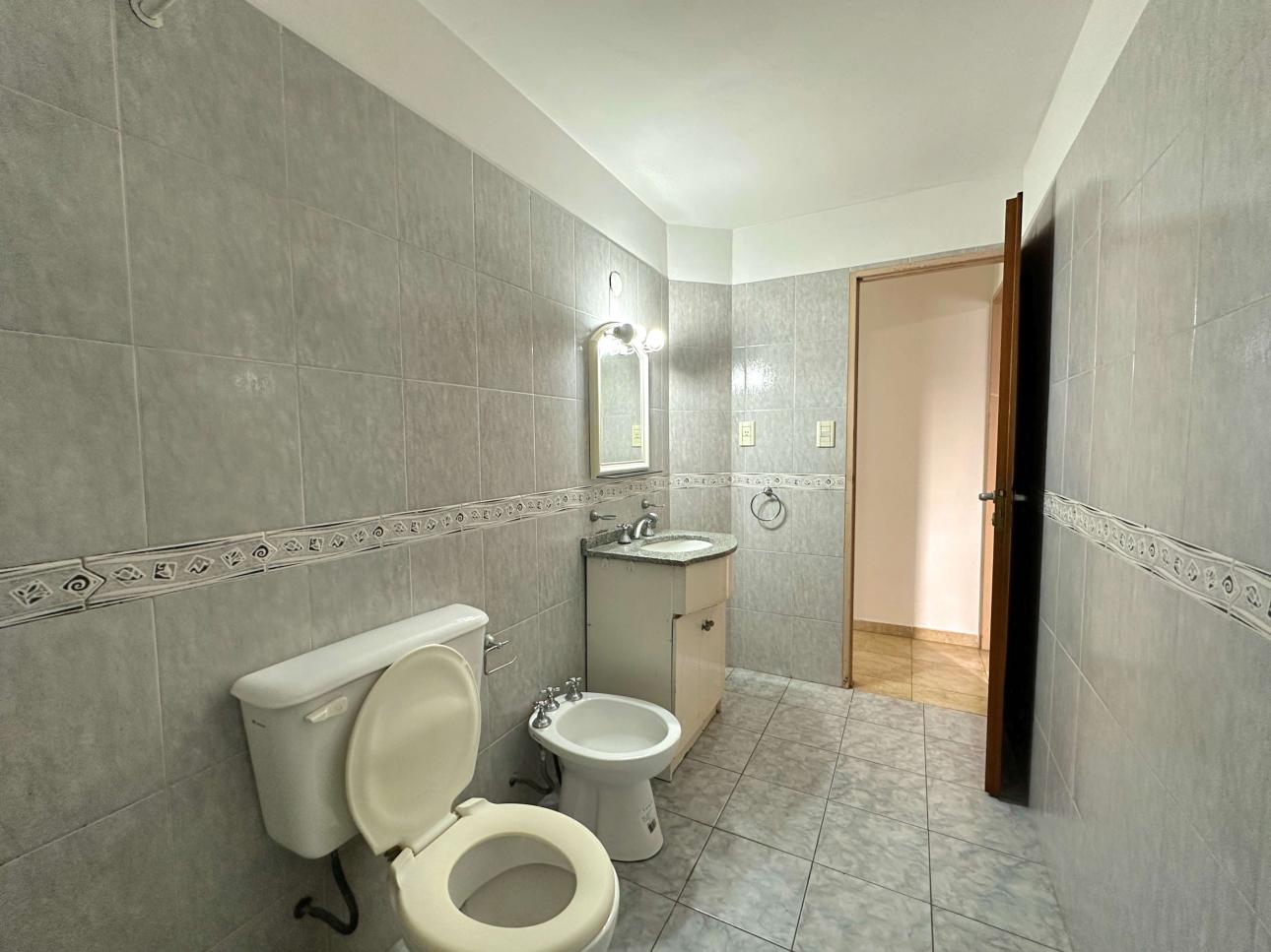 Departamento de 2 ambientes con balcon