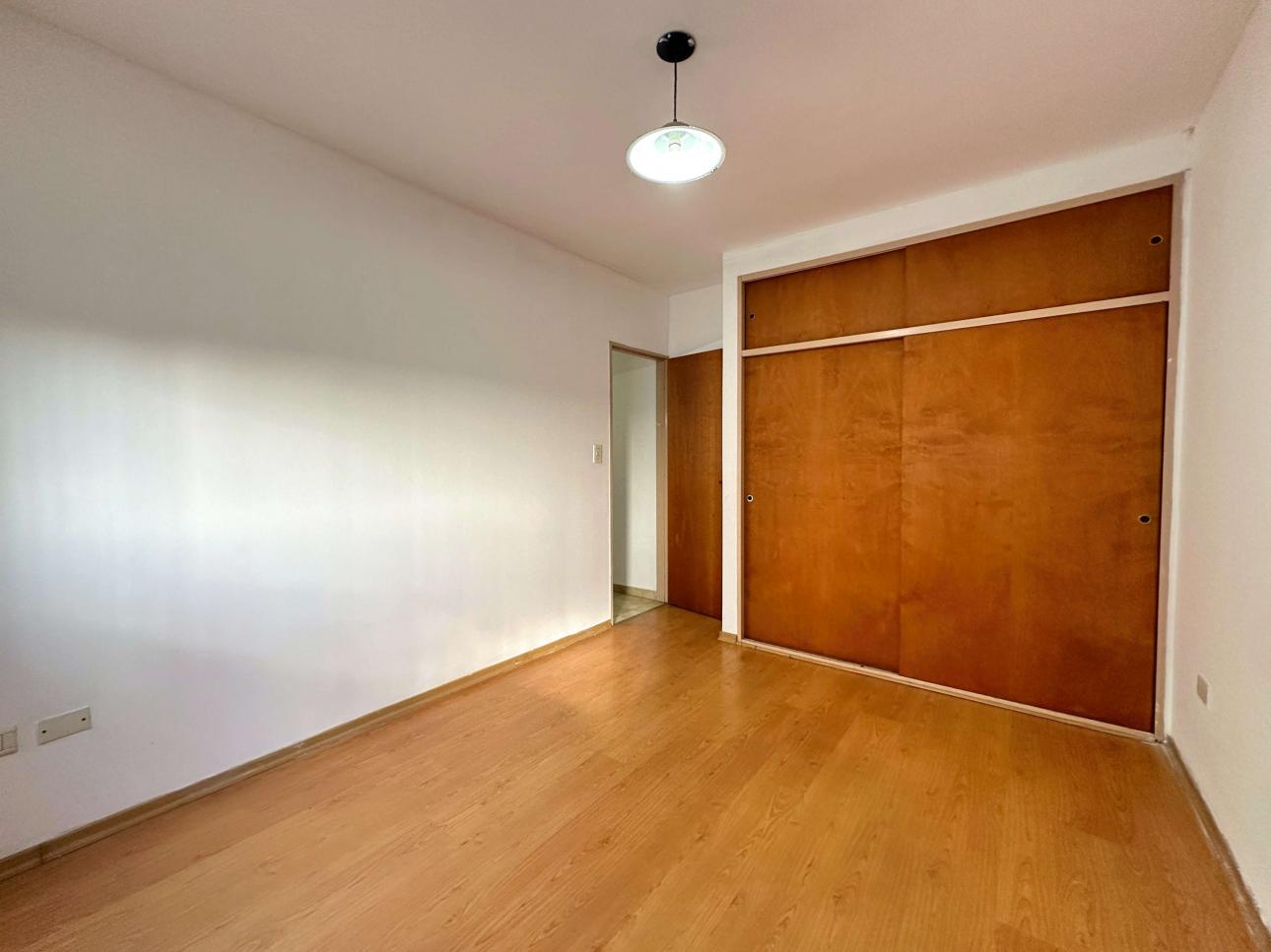 Departamento de 2 ambientes con balcon