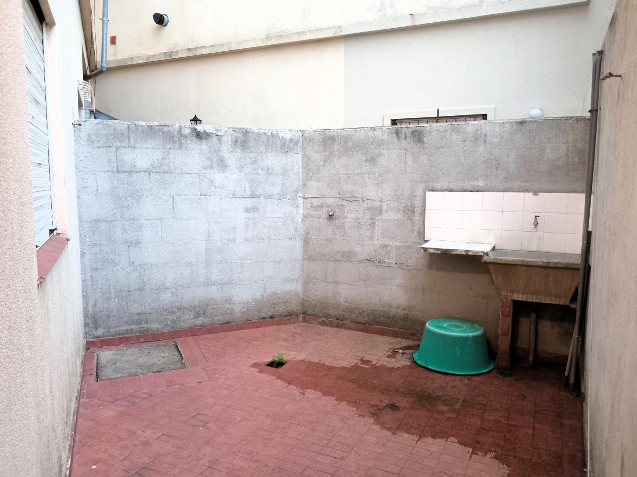 Dos ambientes planta baja muy buena ubicacion