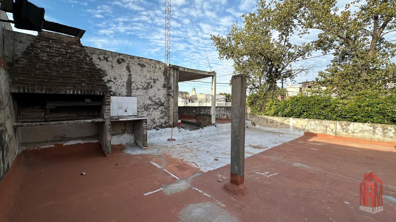 CASA DE 3 AMB SOBRE ESQUINA