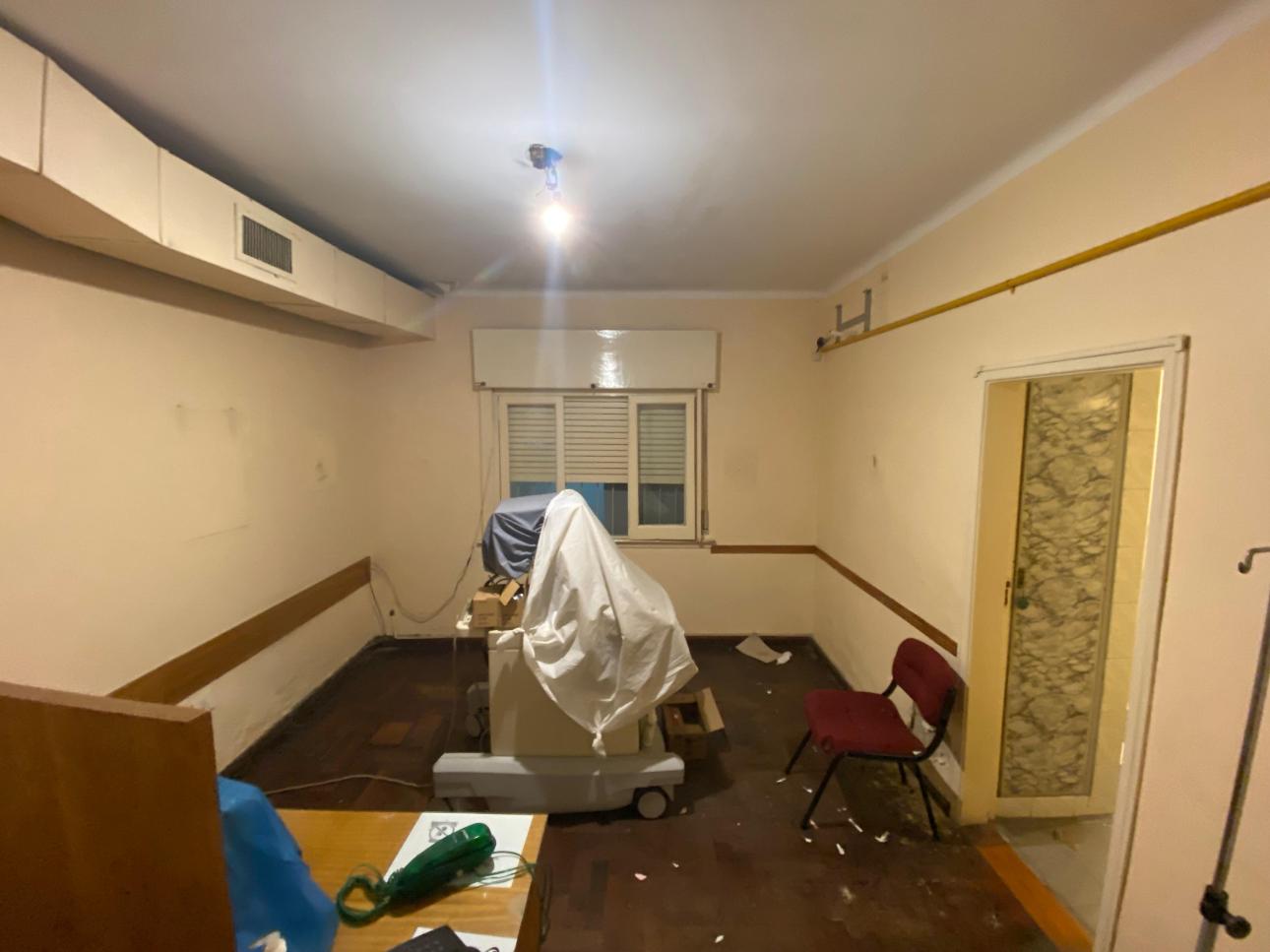 CASA SOBRE LOTE DE 10m X 27m