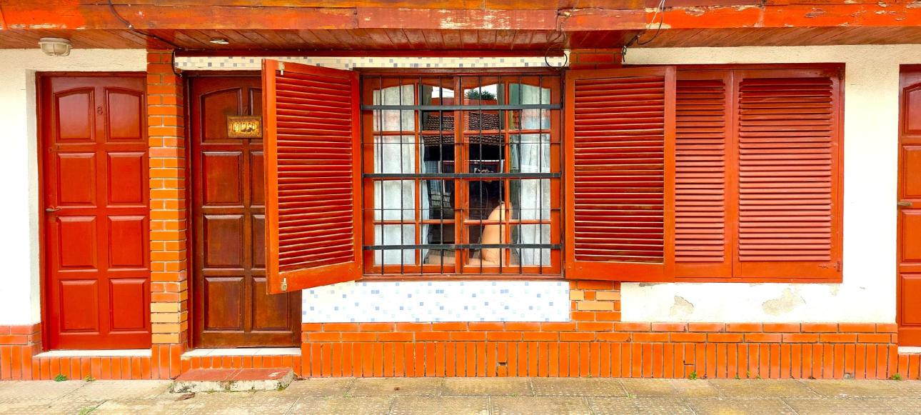 HERMOSO DUPLEX DE TRES AMBIENTES EN MAR DE AJO NORTE