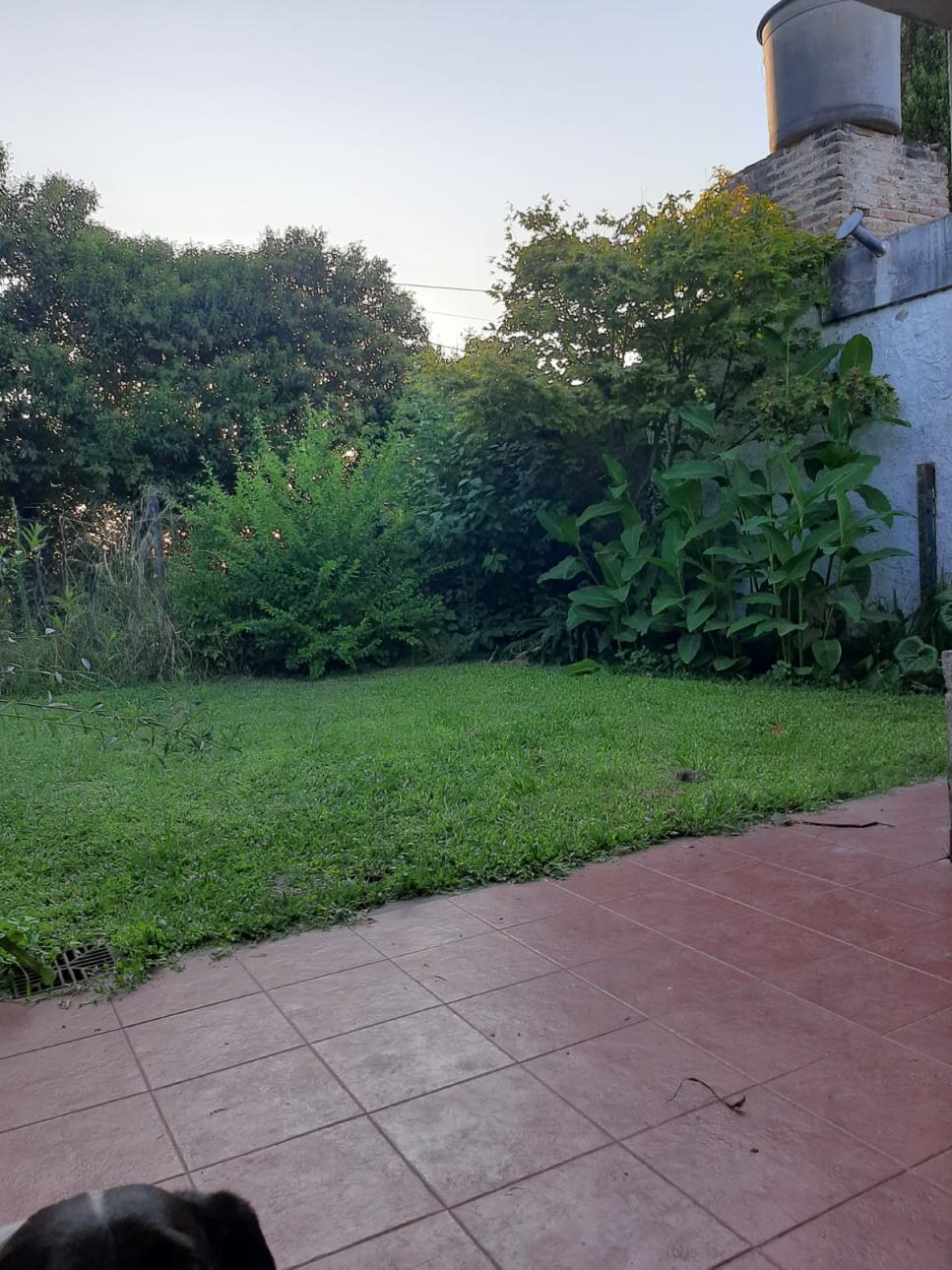 Hermosa casa quinta en el límite de Glew y Guernica