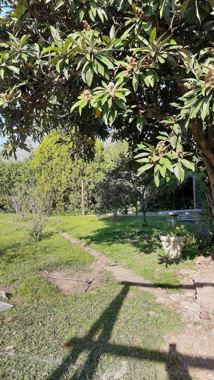 Hermosa casa quinta en el límite de Glew y Guernica