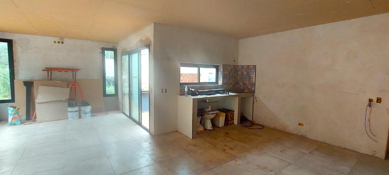 Casa a estrenar! Obra muy avanzada