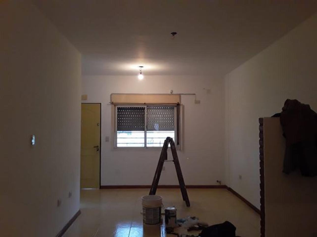 DEPARTAMENTO 2 AMB CON PATIO + COCHERA DOBLE ILLA BOSCH