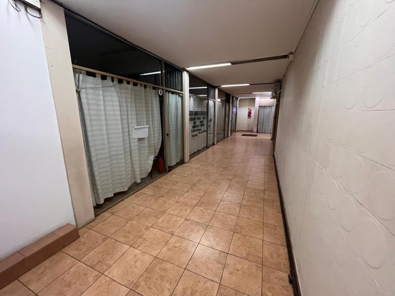 Local -Alvear 2811- Villa Ballester