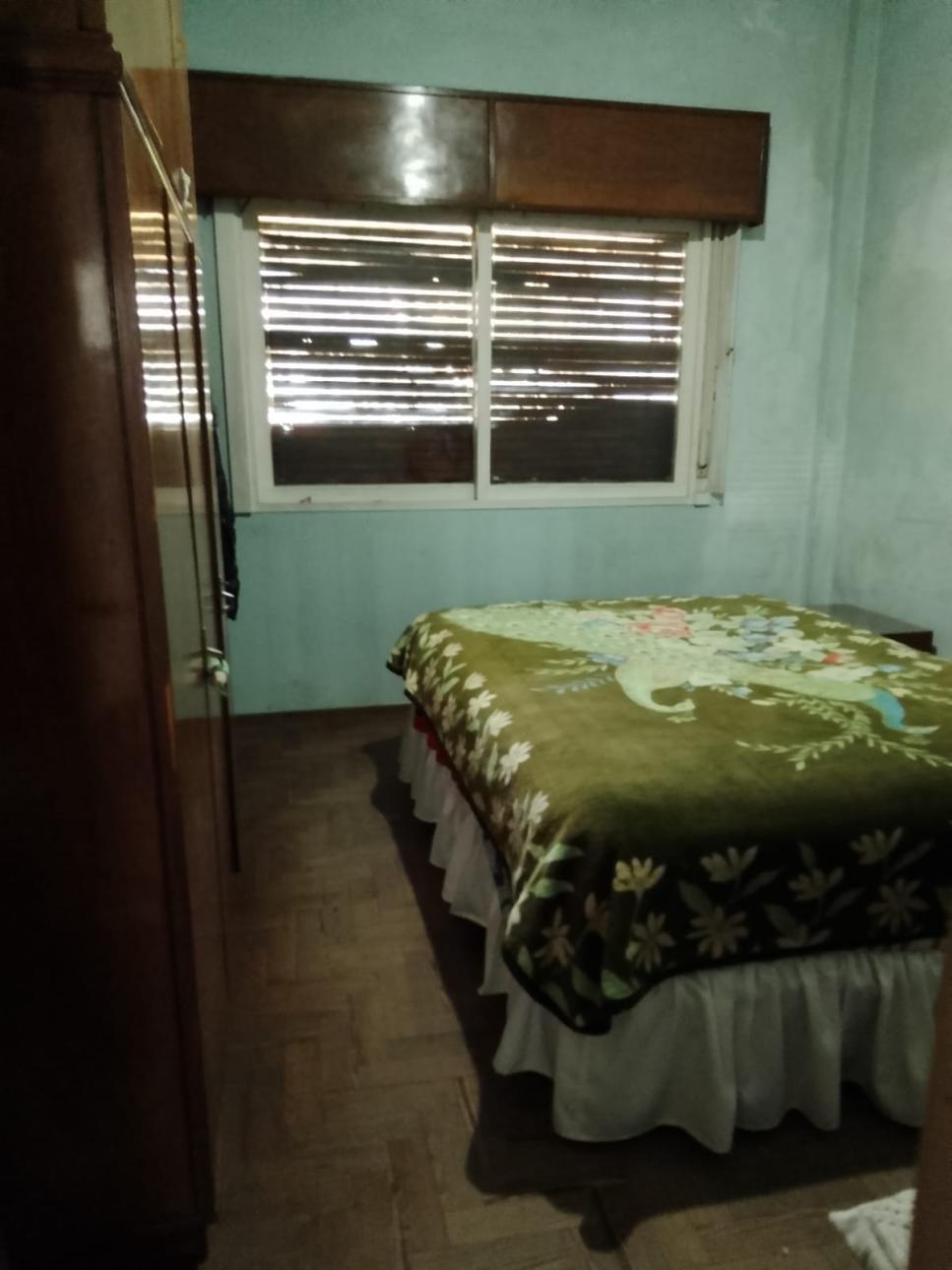 SE VENDE CASA 4 AMBIENTES VILLA INSUPERABLE
