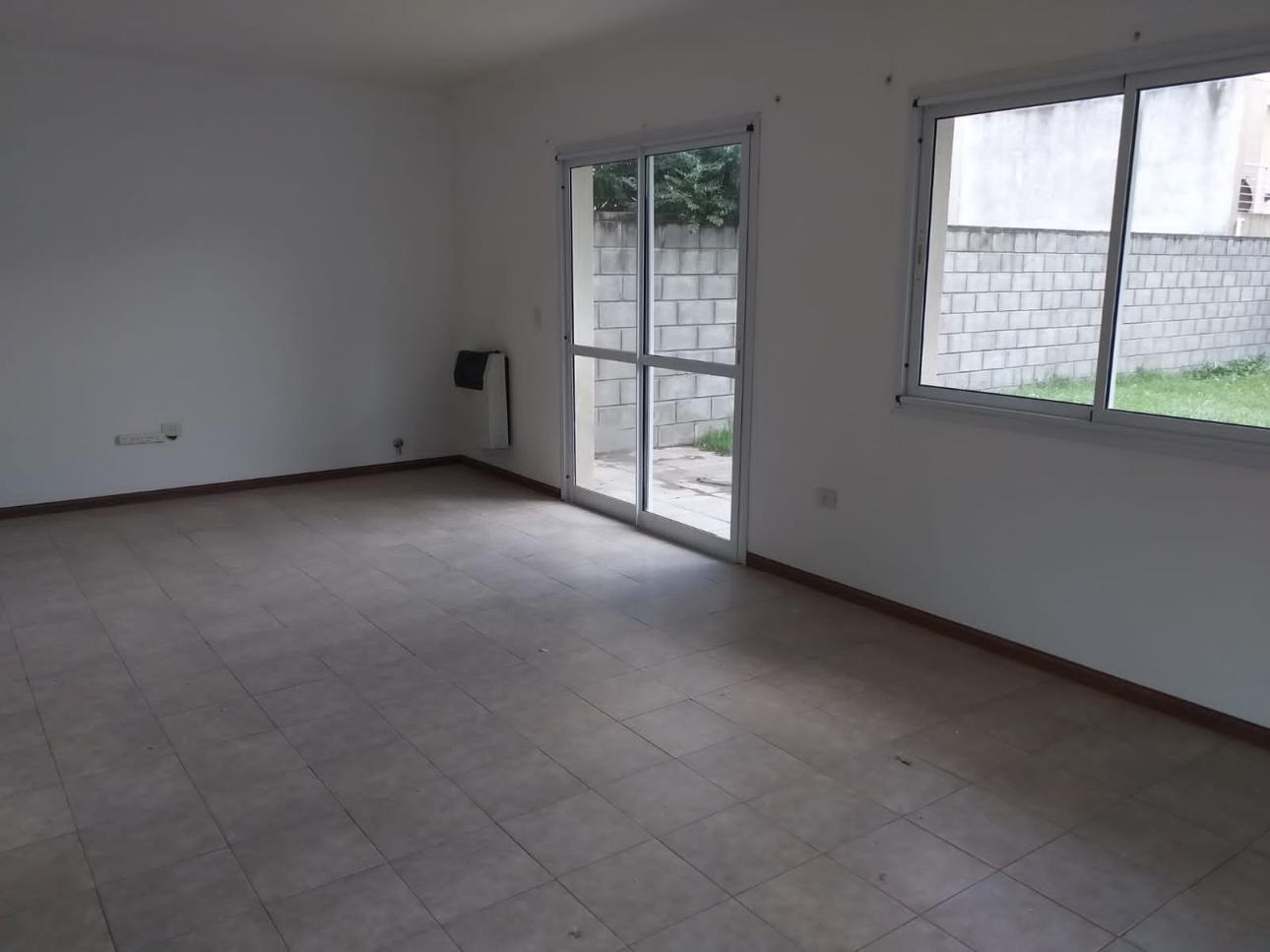 VENTA - DUPLEX EN BARRIO LA CONCORDIA