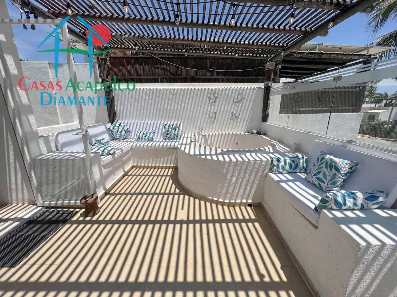 Casa con Roof garden con jacuzzi