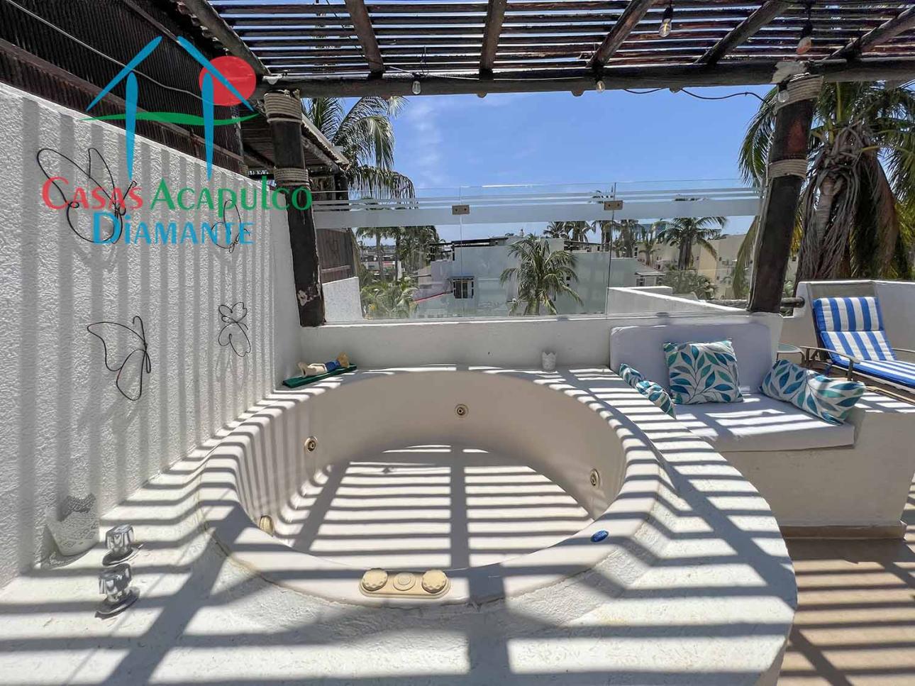 Casa con Roof garden con jacuzzi