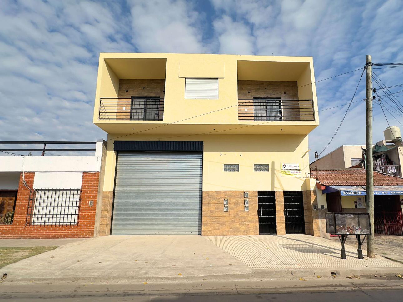 Deposito comercial de 220 metros