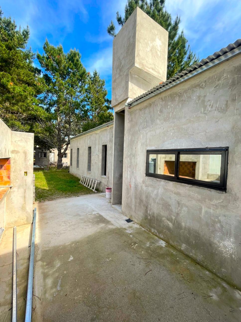 BARRIO EL PINAR CASA A ESTRENAR CONSTRUCCION SUPER AVANZADA