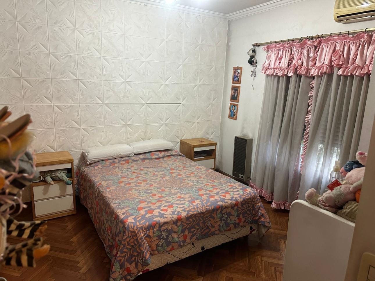 AMPLIA Y HERMOSA CASA 5 AMBIENTES