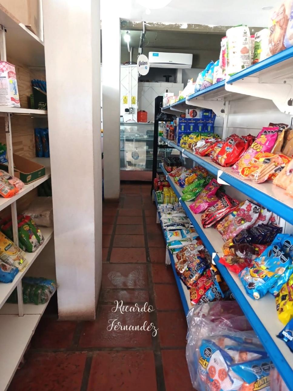 EXCELENTE LOCAL DE 120 m2 MAS GALPON EN MAR DE AJO NORTE, foto 11 de 20