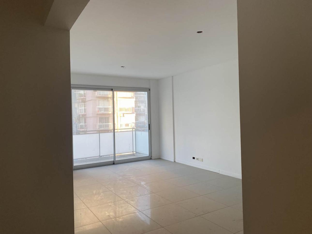DEPARTAMENTO DOS AMBIENTES A ESTRENAR CON COCHERA