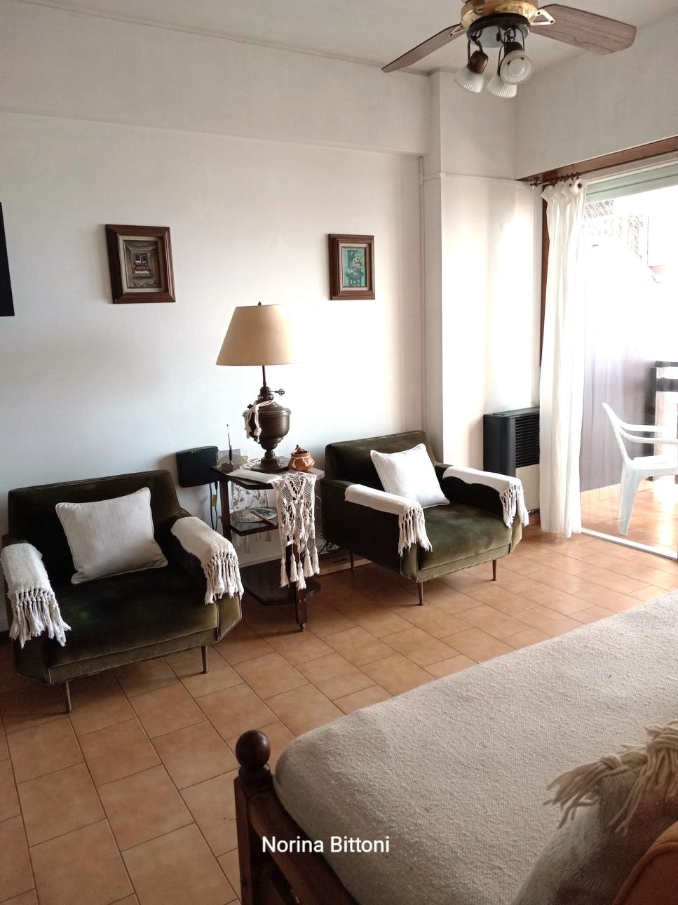 MUY BONITO 2 AMBIENTES CON BALCON FRENTE AL MAR