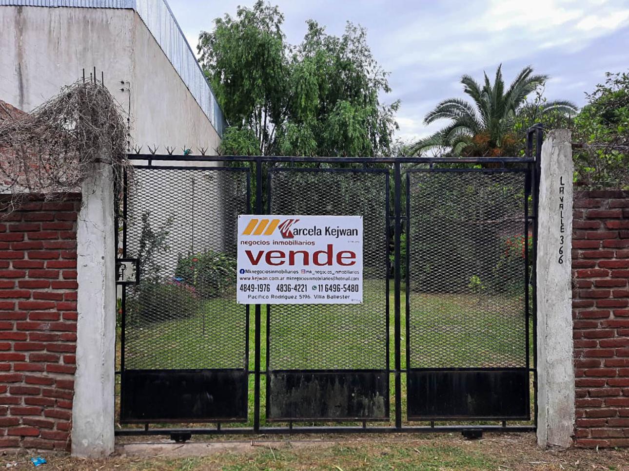 Benavidez, Casa con parque, pileta, quincho
